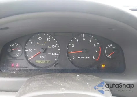 2004 Nissan Sentra 1.8S z USA, uszkodzony, nr VIN 3N1CB51D54L884597